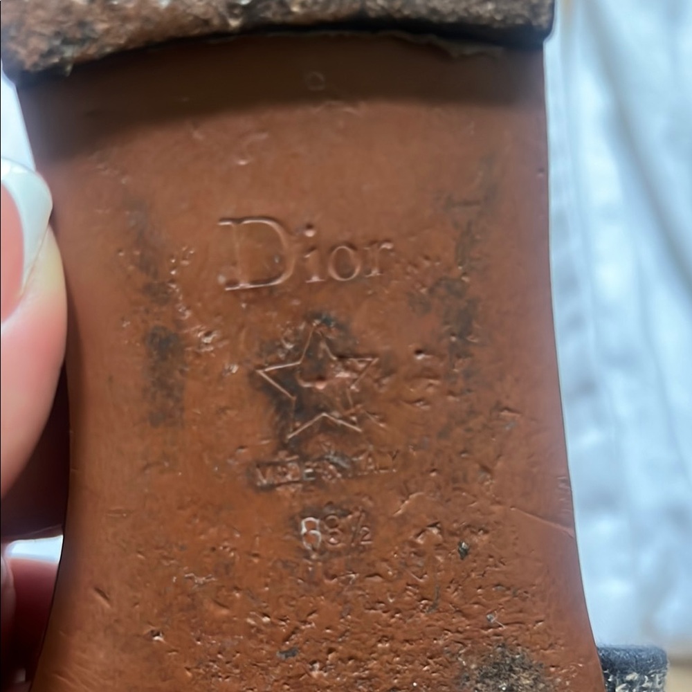 Authentic Dior Sandals - Picture 4 of 9